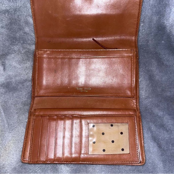 Kate Spade Beige and Brown Wallet - Picture 4 of 4